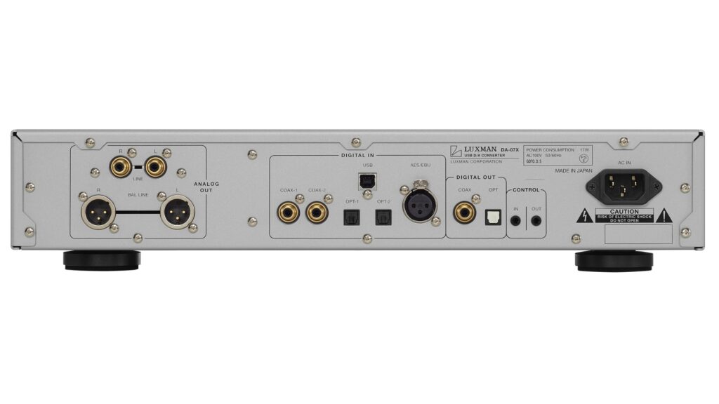 Luxman DA-07X-Rückseite